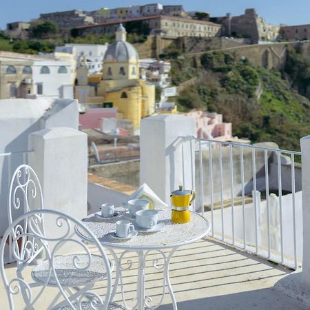 Torretta Corricella- Torretta Lejlighed Procida Eksteriør billede