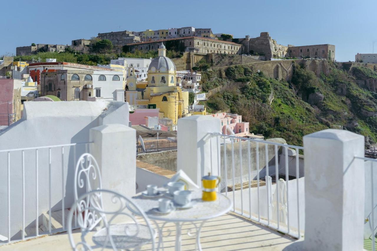 Torretta Corricella- Torretta Lejlighed Procida Eksteriør billede