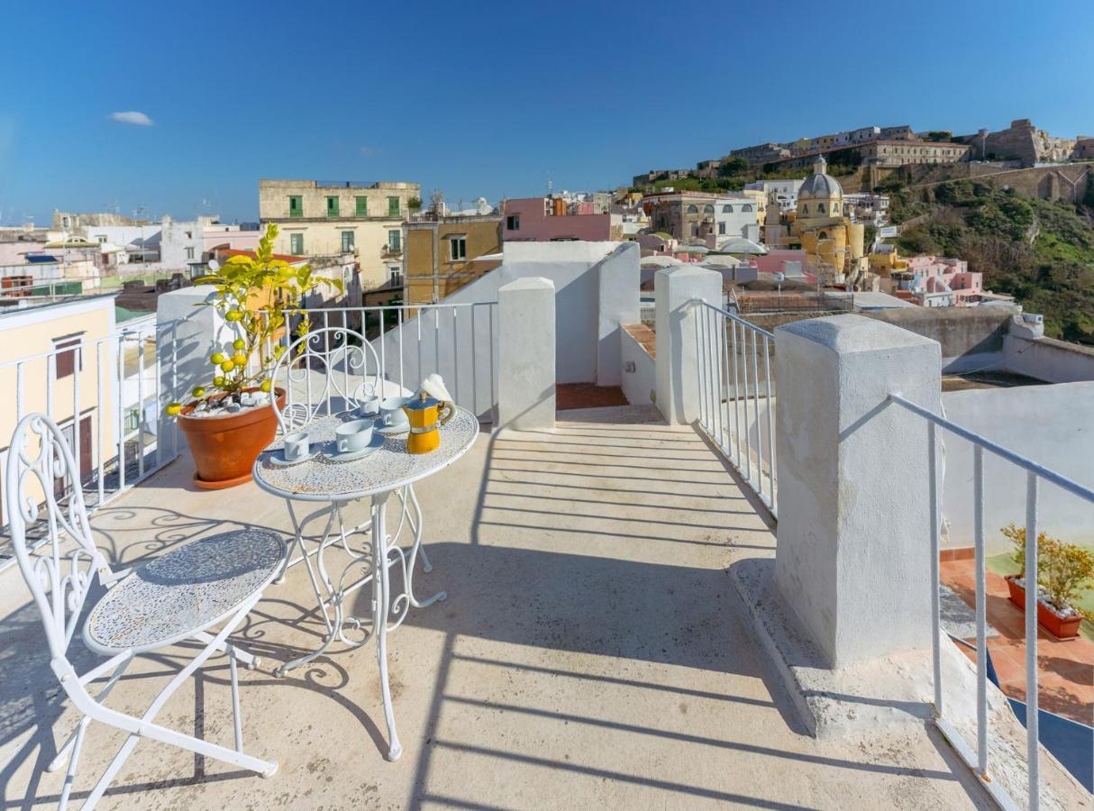 Torretta Corricella- Torretta Lejlighed Procida Eksteriør billede