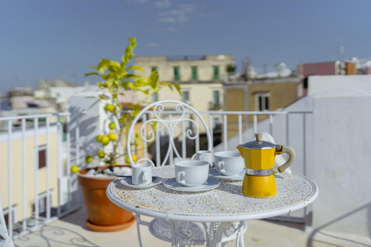 Torretta Corricella- Torretta Lejlighed Procida Eksteriør billede