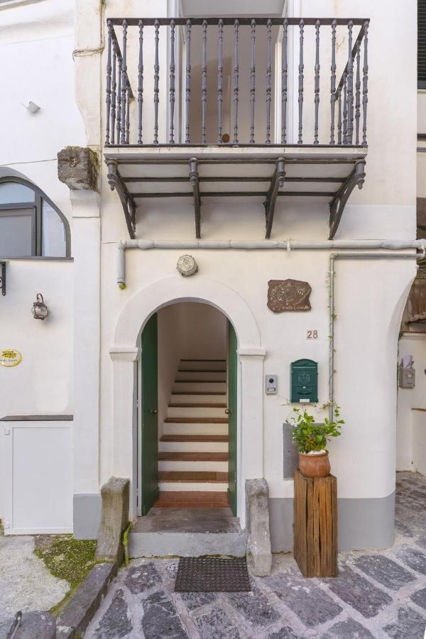 Torretta Corricella- Torretta Lejlighed Procida Eksteriør billede